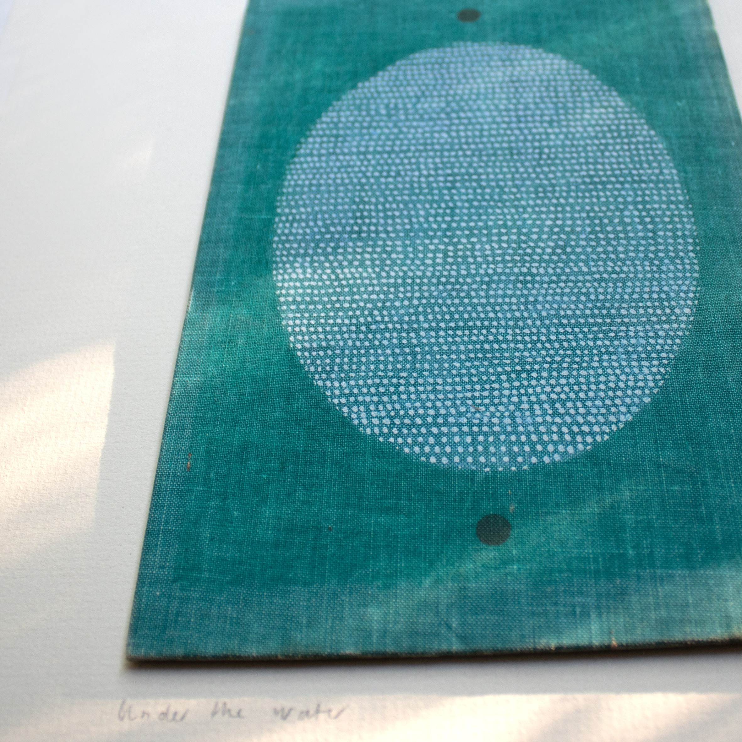 Under the water - Image 4